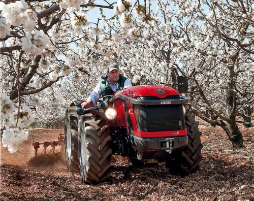 TRACTEURS ANTONIO CARRARO 2