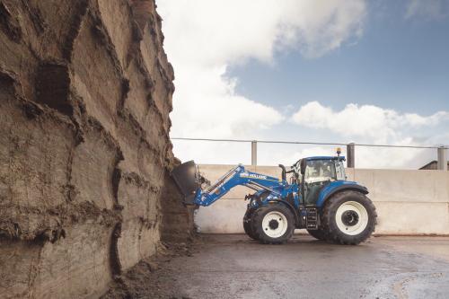 T5.120 van New Holland Agriculture wint de titel ‘Best Utility’ in de Tractor of the Year® 2017 Awards