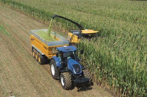 New Holland FR Forage Cruiser meet tijdens het rijden voedingsstoffen in gewassen met nieuwe NIR On BoardTM -sensor