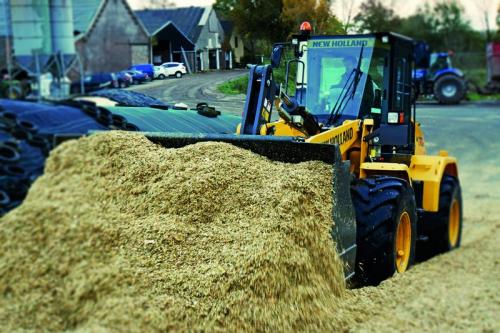 Het New Holland Agriculture dealernetwerk verdeelt voortaan de ‘New Holland Construction compact line’