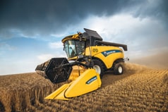 New Holland Agriculture introduceert CH CROSSOVER HARVESTING maaidorser en zet nieuwe norm voor capaciteit en veelzijdigheid in middenklasse maaidorsers