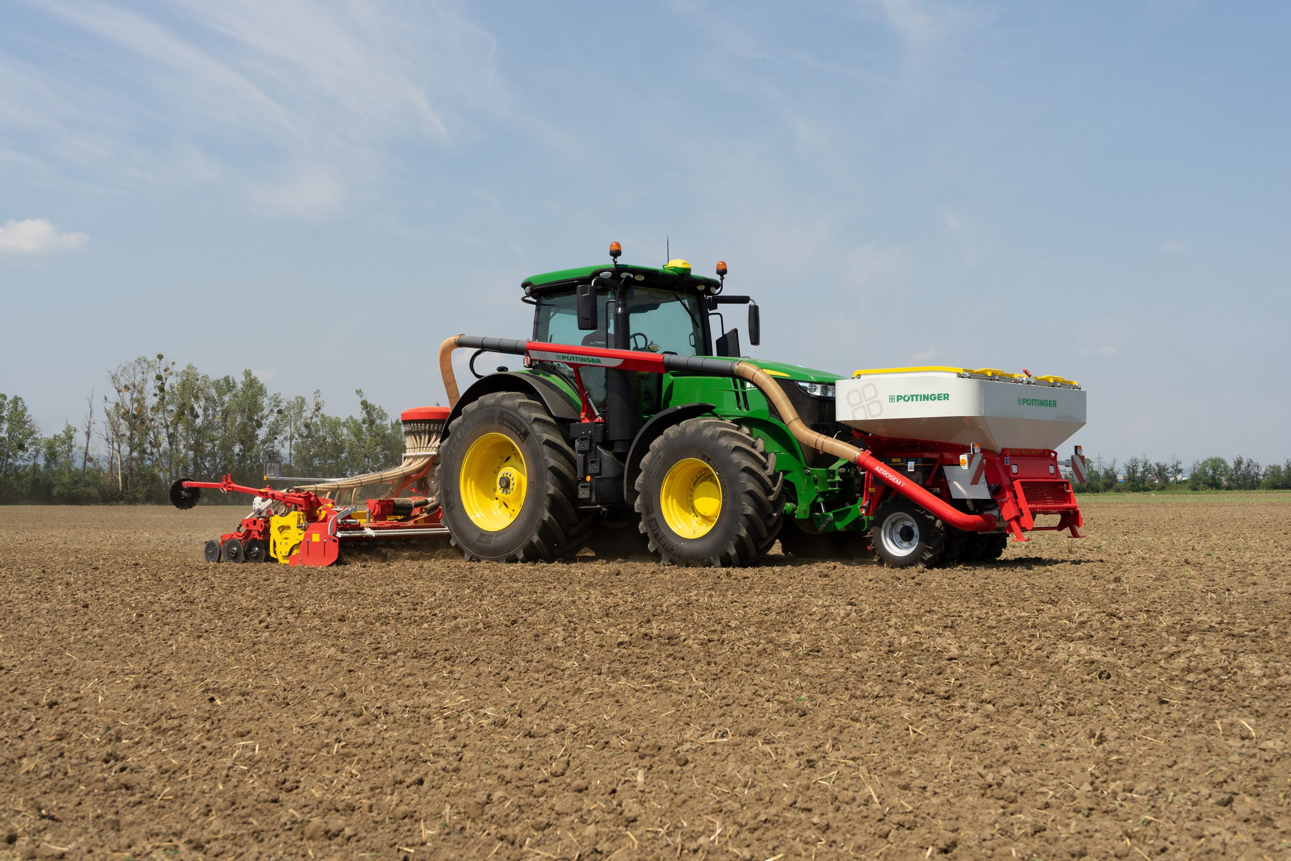 AEROSEM FDD : nouveau combiné de semis avec trémie frontale