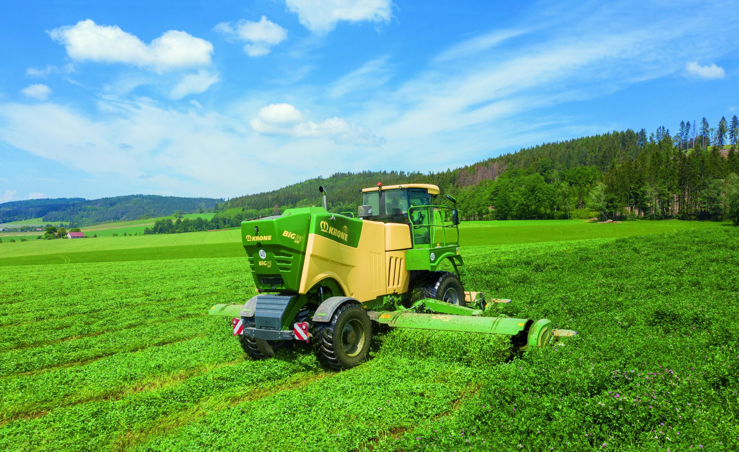 Big M 450 CR – Nu ook met rollenkneuzer
