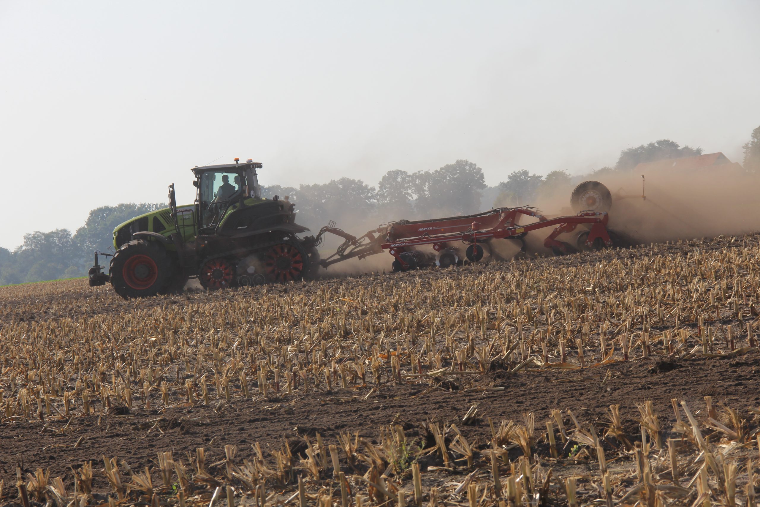 Le Claas Axion 960 présente ses nouveaux atouts