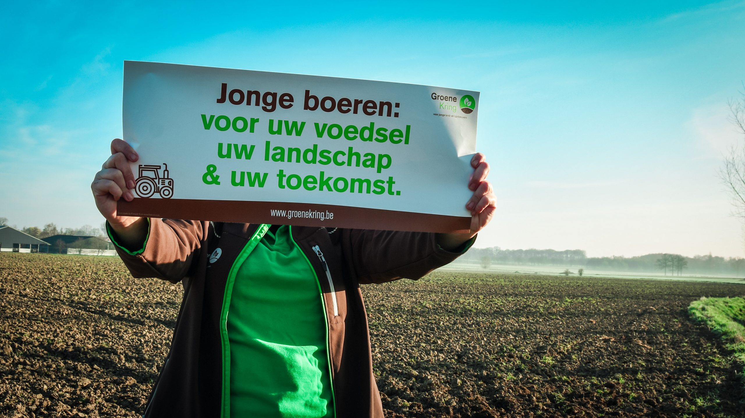 JONGE BOEREN VRAGEN TOEKOMST MET GROTE PUBLIEKSCAMPAGNE