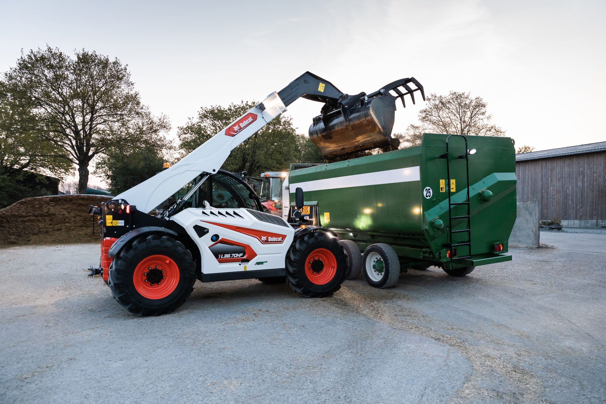 Bobcat lance une nouvelle génération de chargeurs télescopiques destinés au secteur de l’agriculture
