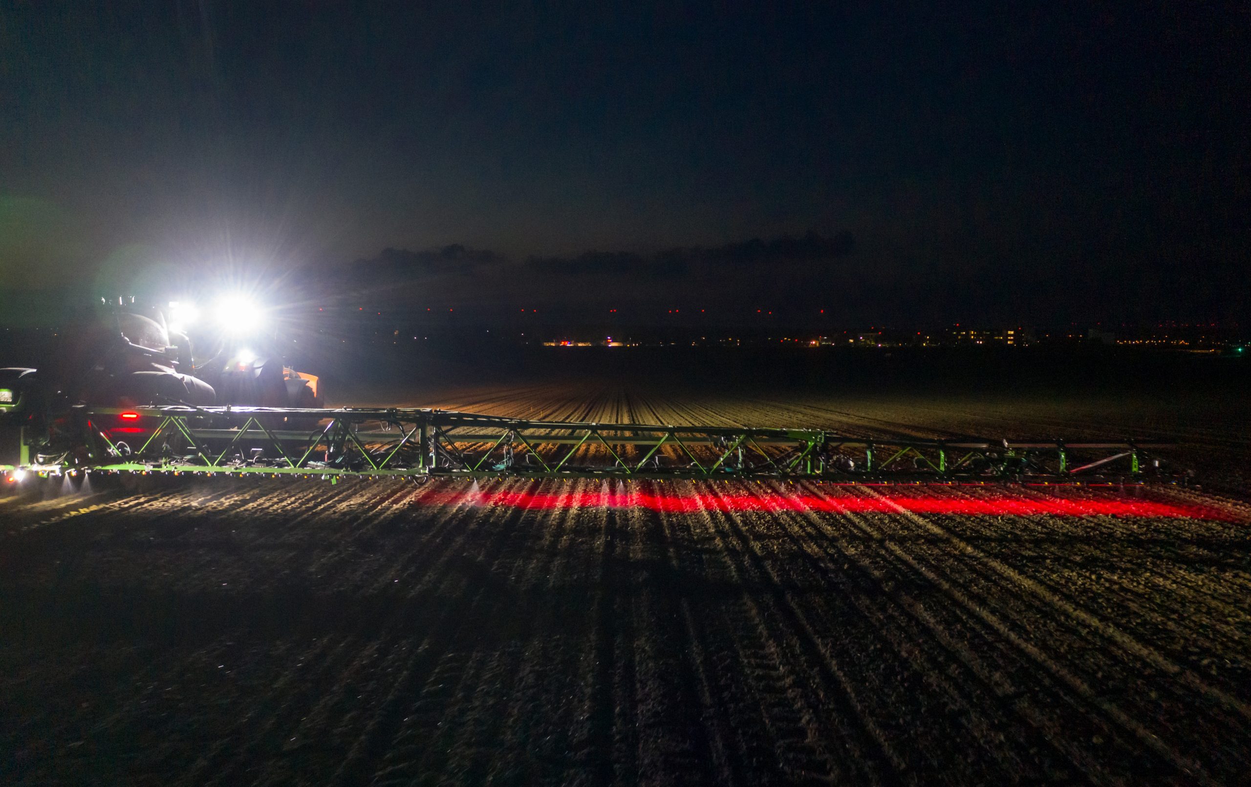 Amazone UX: SmartSprayer  La pulvérisation ciblée haute précision à l’épreuve du terrain