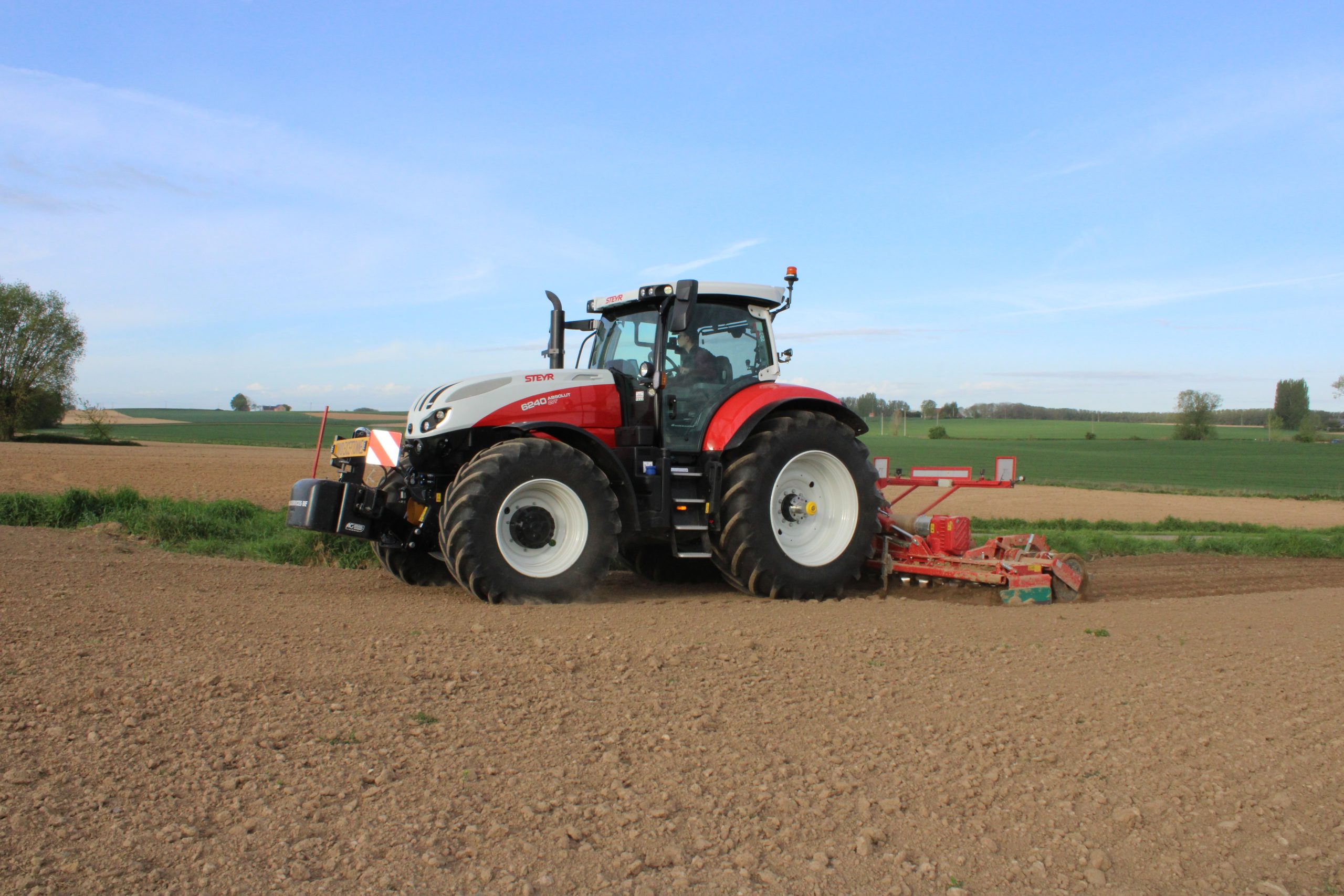 Le Steyr Absolut: puissant et confortable