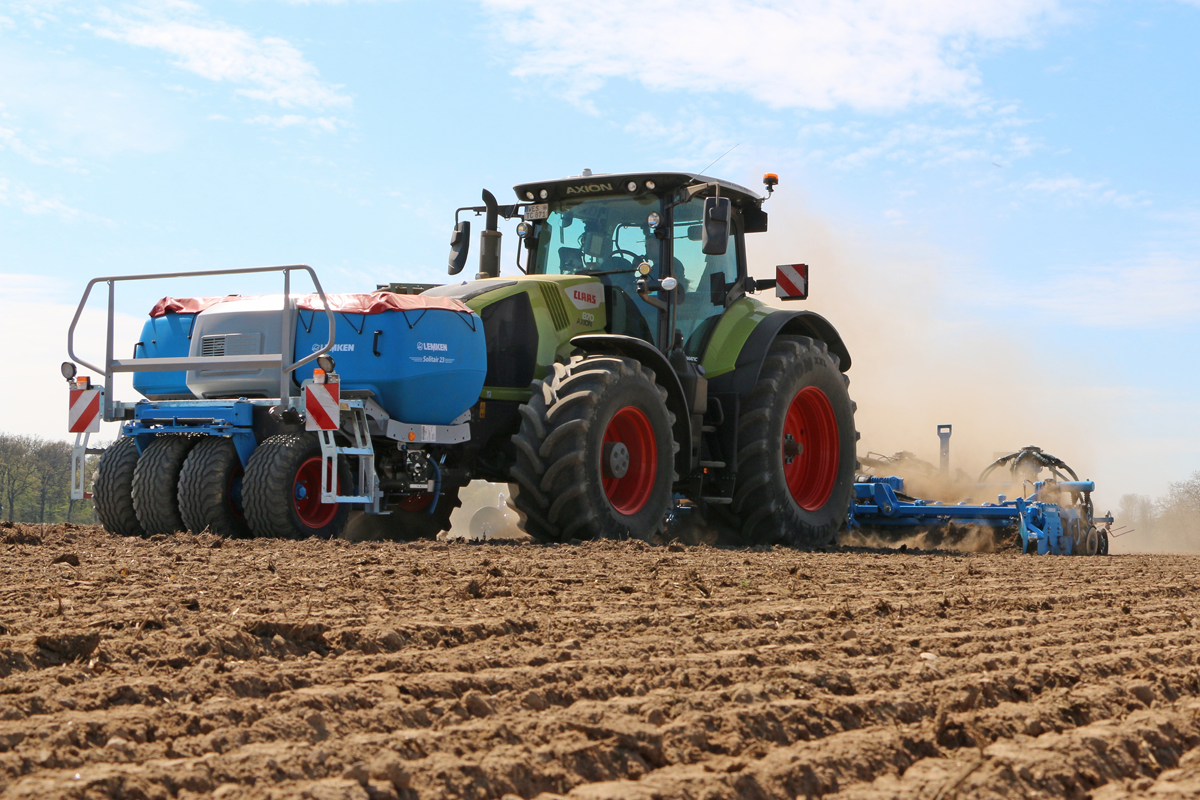 De LEMKEN zaaicombinatie met fronttank