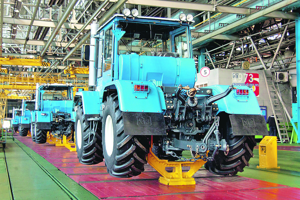 La production de tracteurs chute fortement en Ukraine
