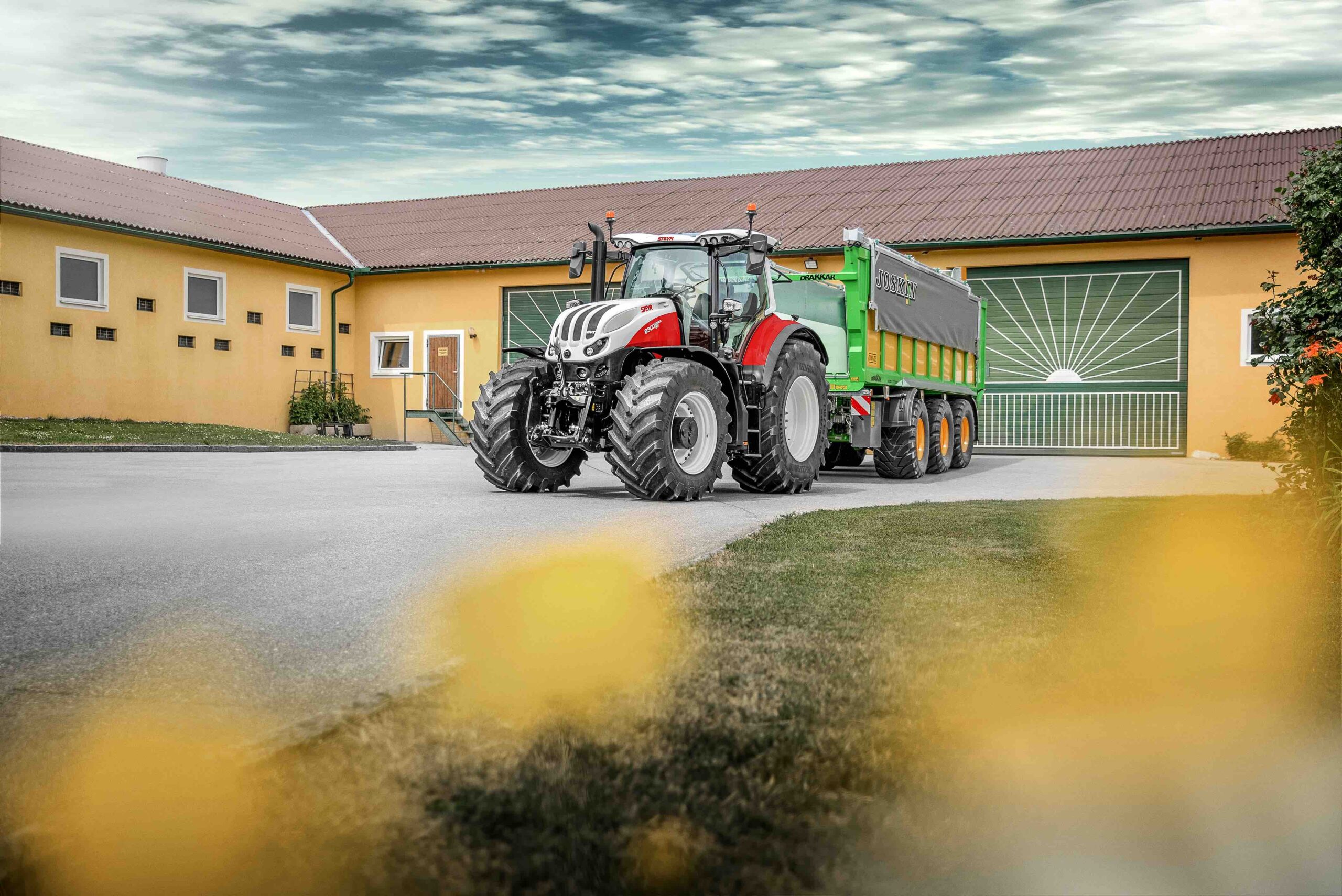 STEYR® VIERT 75 JAAR TRACTORPRODUCTIE EN BLIJFT GROEIEN