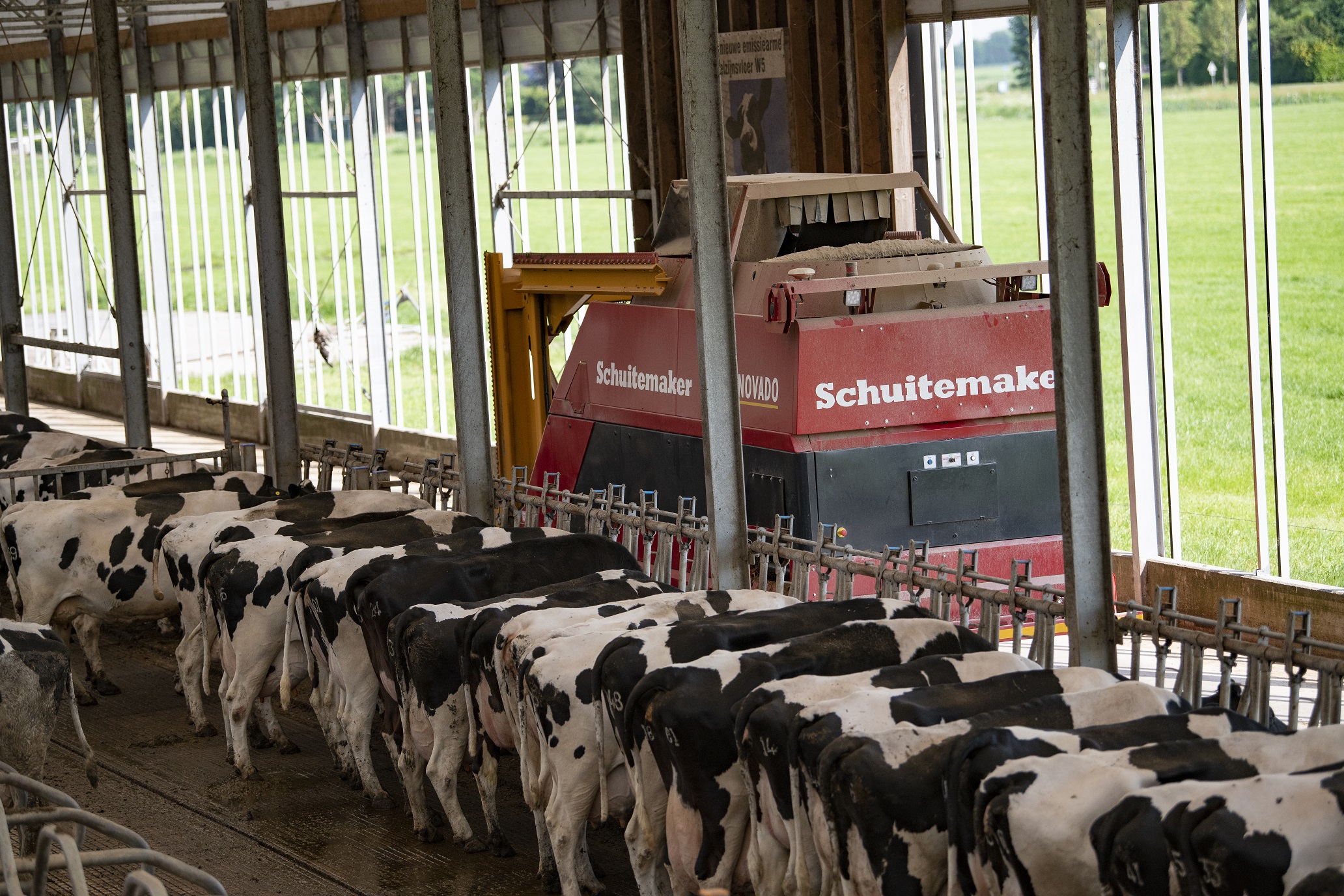 Schuitemaker stopt de verkoop en productie van de Innovado-voerrobot