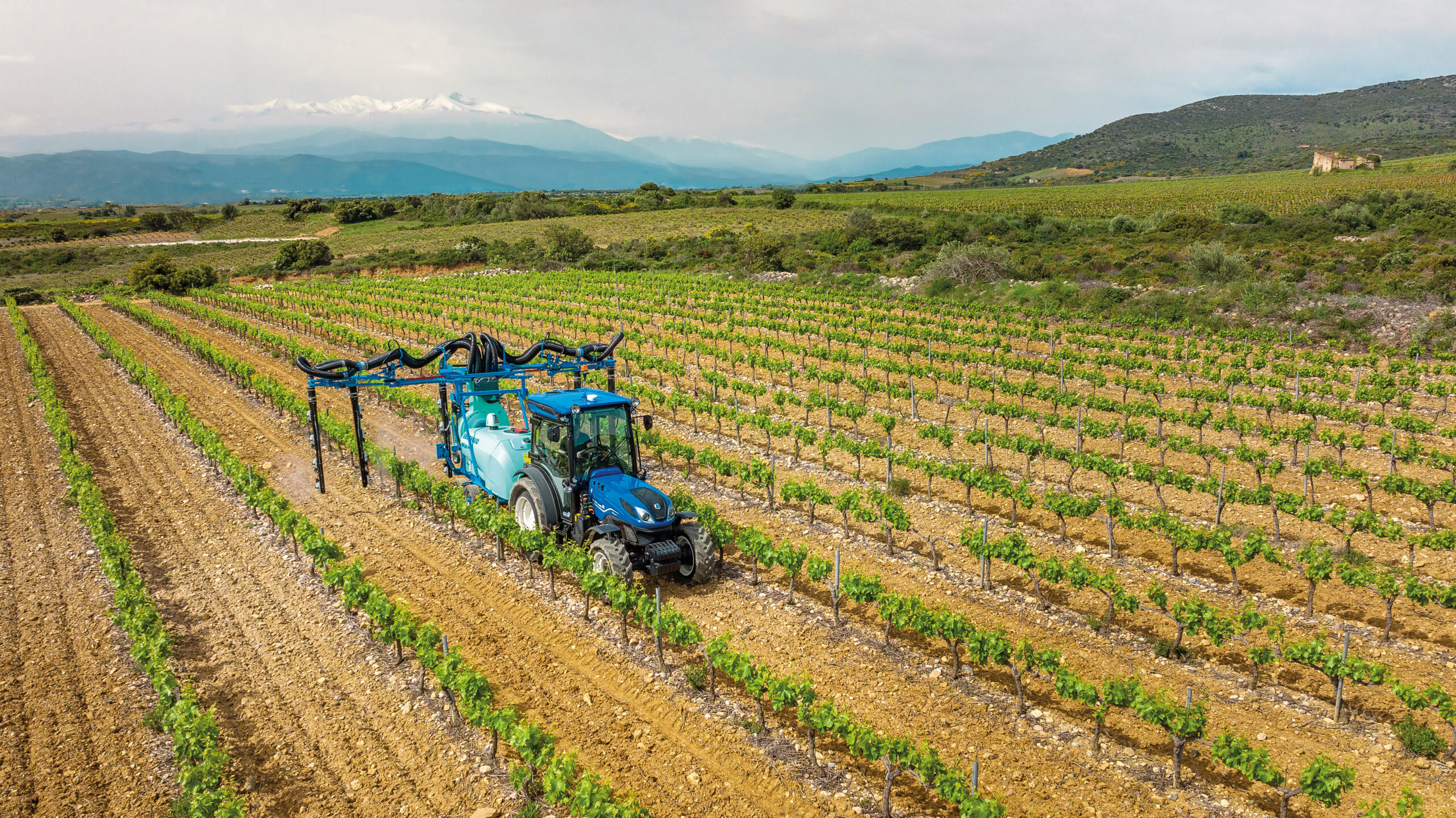 New Holland lance la nouvelle génération de tracteurs spéciaux T4 F/N/V et élargit la gamme T3 avec un modèle Low Profile.