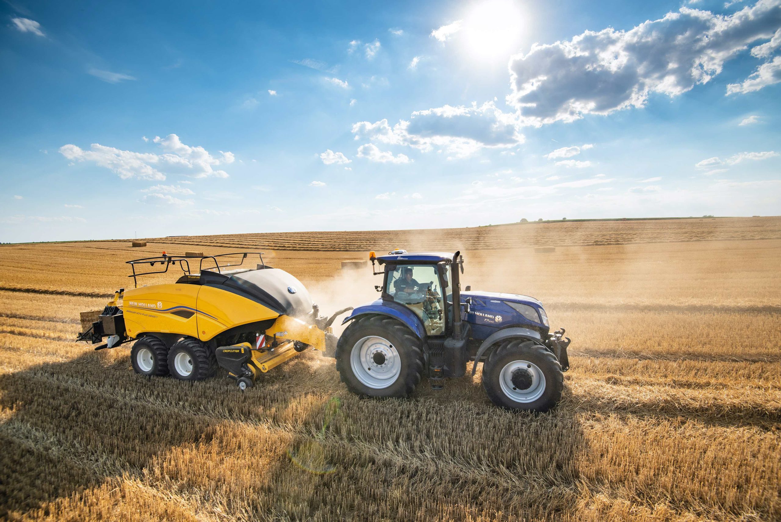 New Holland breidt aanbod balenpersen uit met nieuwe BigBaler 1270 Plus Density en premium Pro-Belt-balenpers