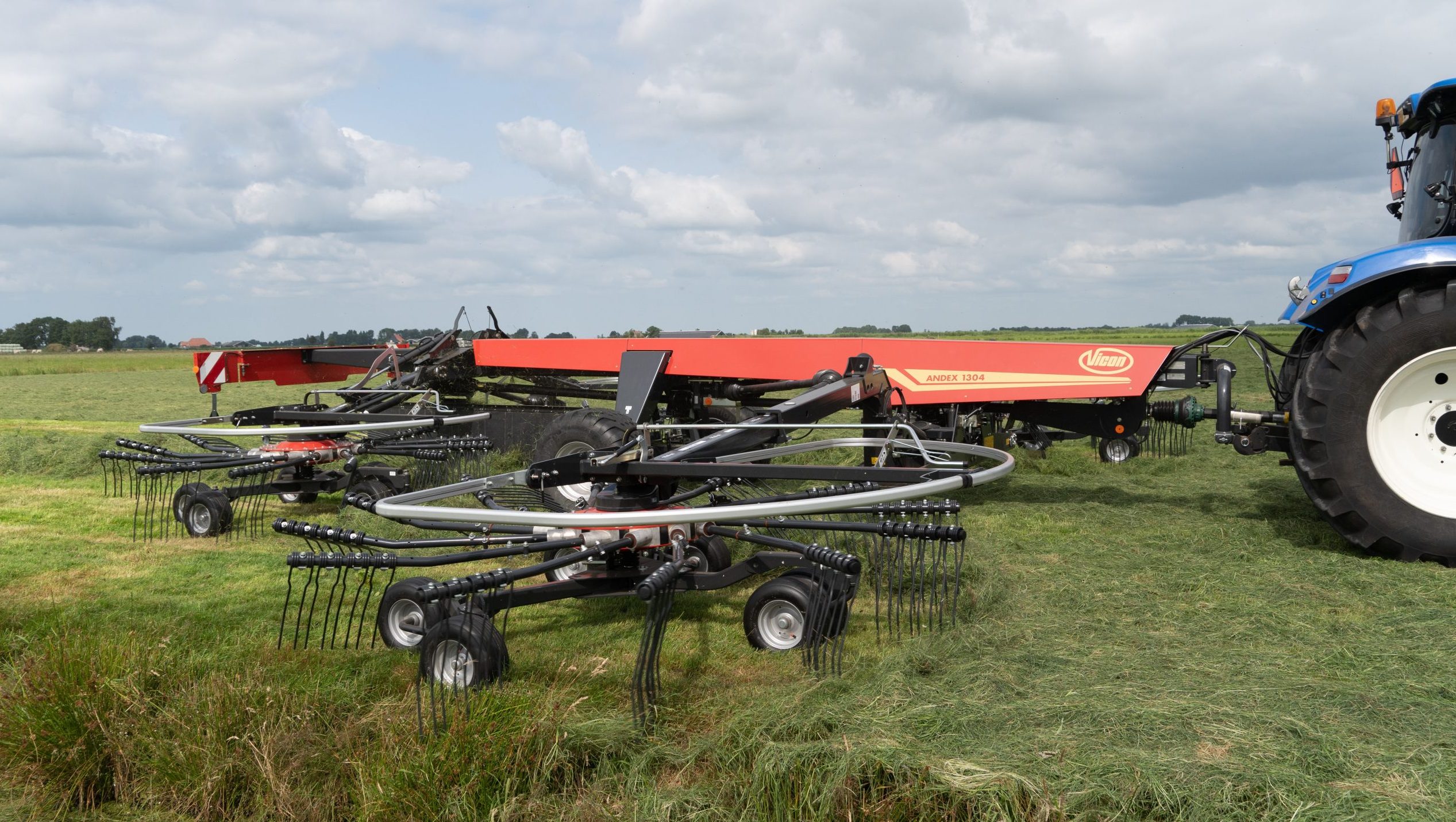 Facelift voor de Vicon 12,5m brede harken: Andex 1304 Plus en Andex 1304 Pro Plus