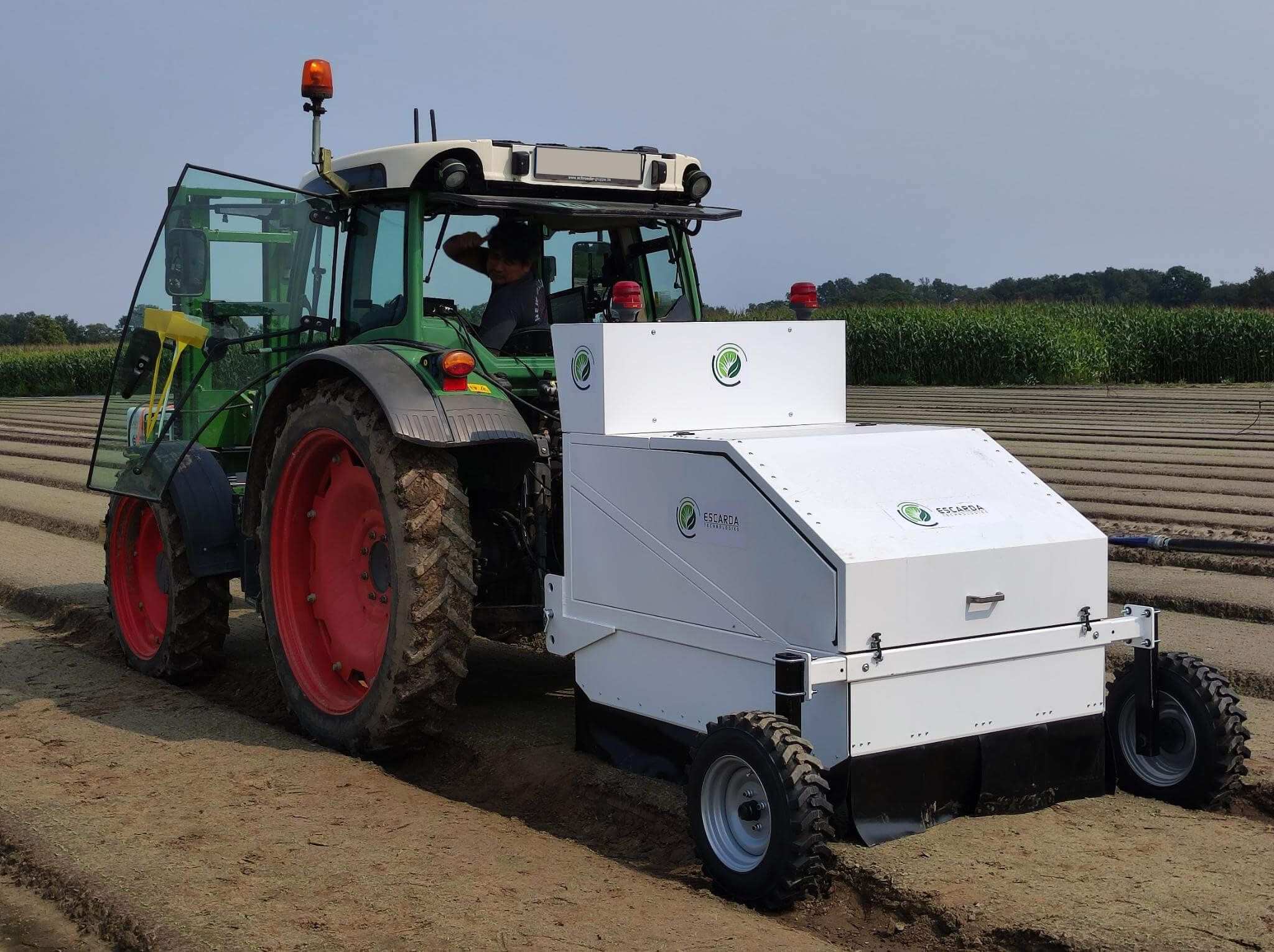 Escarda Technologies introduit le désherbage au laser au Benelux