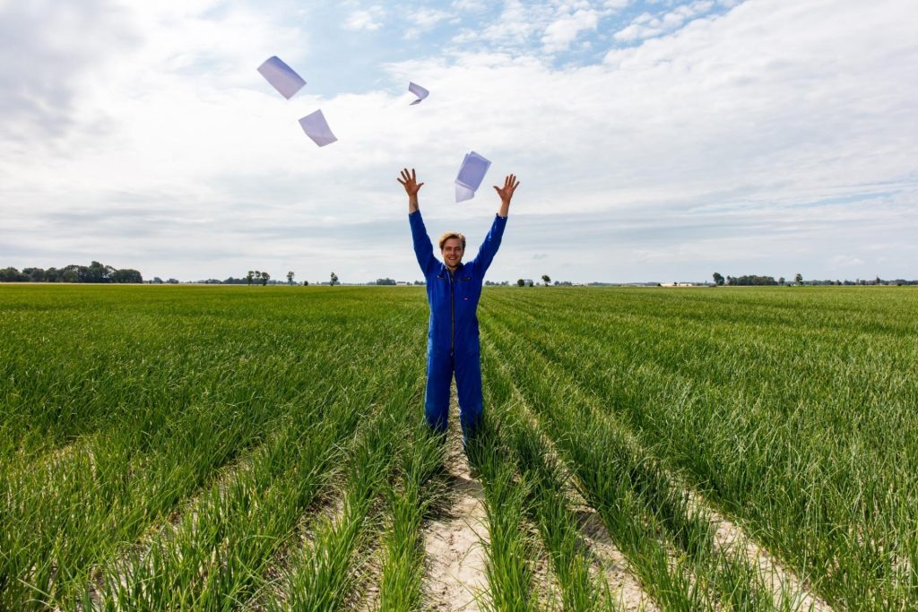 AgroVision breidt samenwerking met Banqup Group uit om Belgische boeren te ondersteunen bij overstap naar e-facturatie