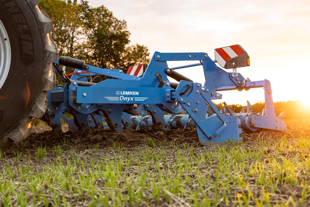 LEMKEN presenteert zijn nieuwe diepwoeler