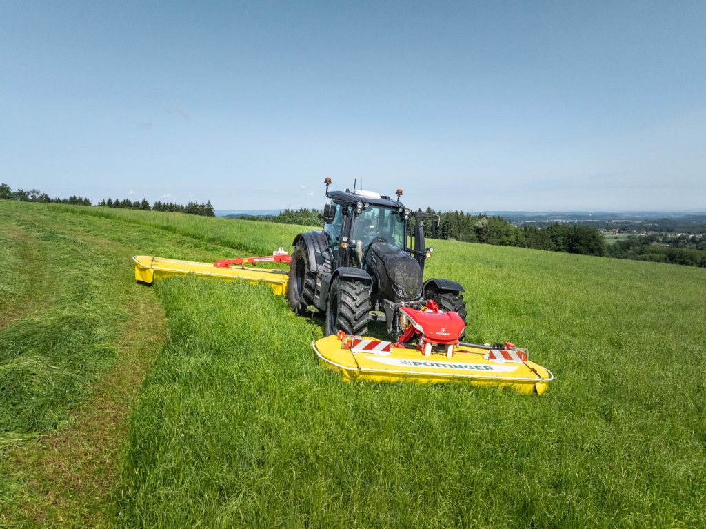 La NOVACAT F 3100 OPTICURVE est à présent disponible avec la commande confort Profiline