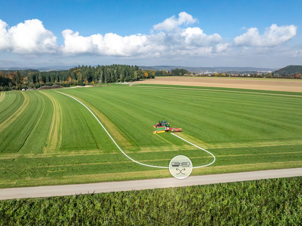 Nog efficiënter oogsten: geautomatiseerd zwadaflegsysteem voor NOVACAT V-maaiwerk